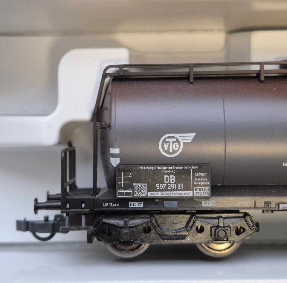 Trix 23808 H0 Kesselwagen-Set 3 "VTG" DB geältert 597-246/286/291 in OVP/J - Bild 2 von 4