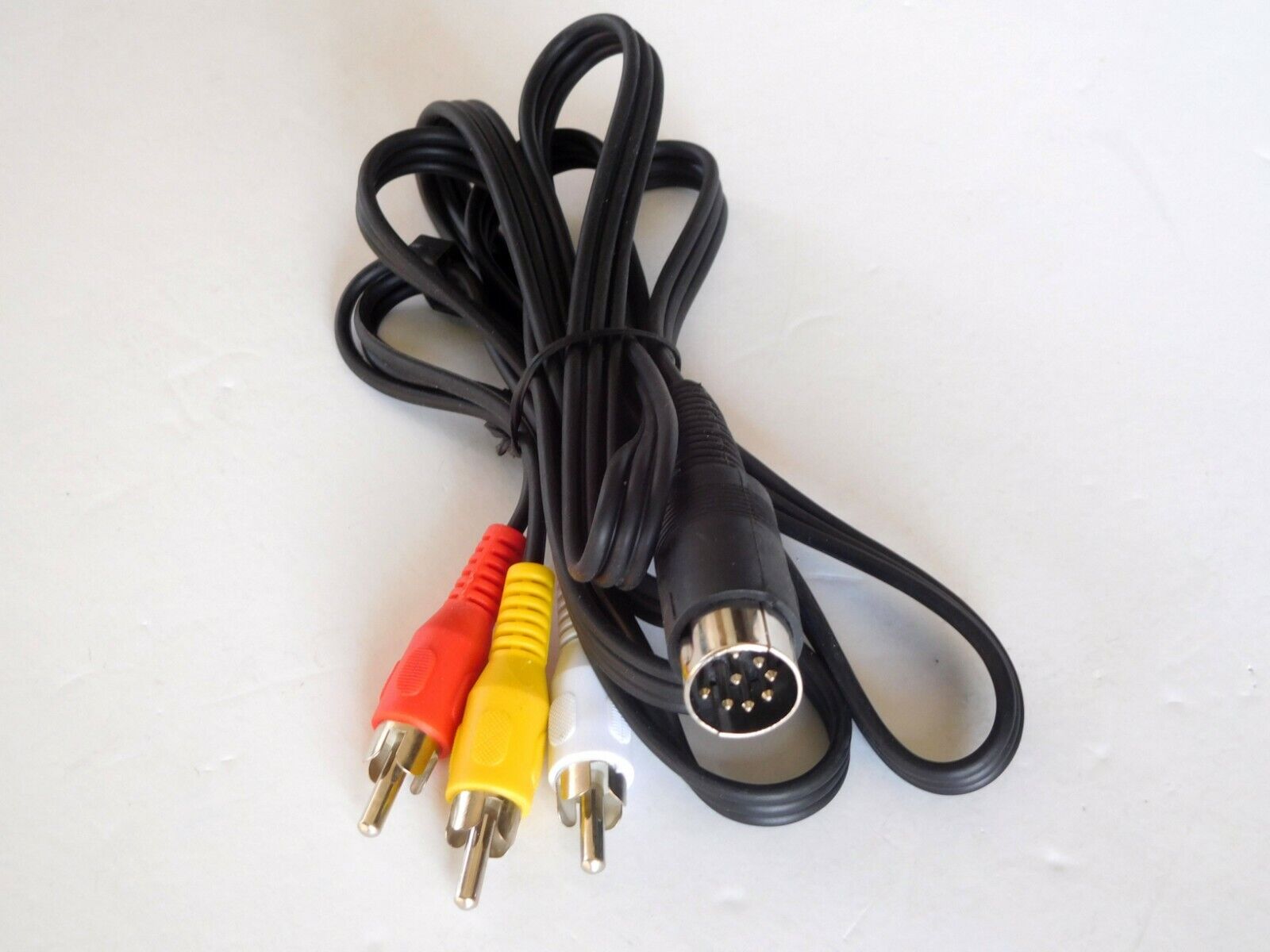 Cable Kabel Lead AV LUMA/CHROMA C64/128/16/+4/116 Monitor Commodore 1084 1.5m