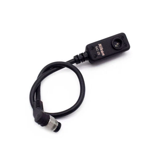 Nikon Adapter Cord #MC-25 (0.2m) - Picture 1 of 3