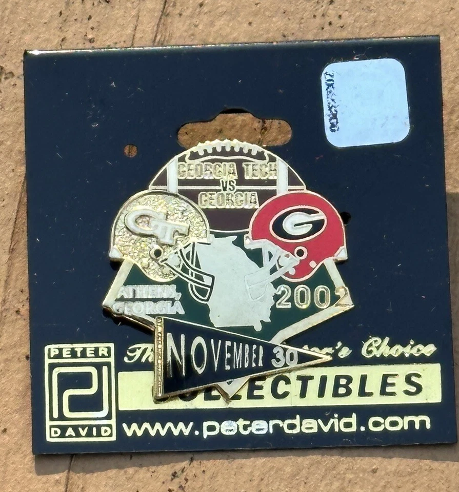 Georgia Bulldogs VS Georgia Tech Pin 2002 Football lapel pin GT UGA - Image 2 of 4