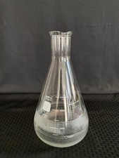 Corning Pyrex Glass 4000mL Graduated Heavy Duty Rim Filtering Flask 5320-4L Chip