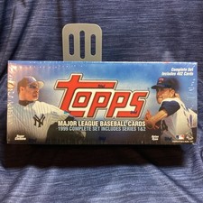 1999 Topps Baseball Cards 26