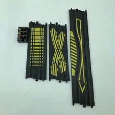 LOT OF TYCO SLOT CAR TRACK-TERMINAL TRACK B5832 LANE B5841 SQUEEZE B5872