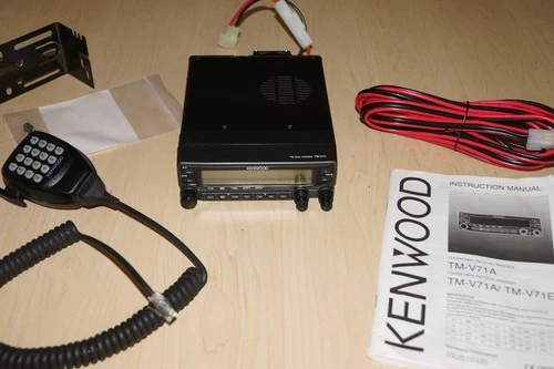 Kenwood TM-V71A Dual Band 144/440 MHz Transceiver w/Mic, New DC Cable, Manual