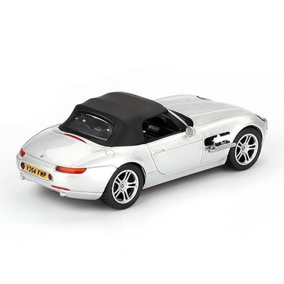 MINI GT BMW Z8 JAMES BOND 007 THE WORLD IS NOT ENOUGH 1/64 SILVER
