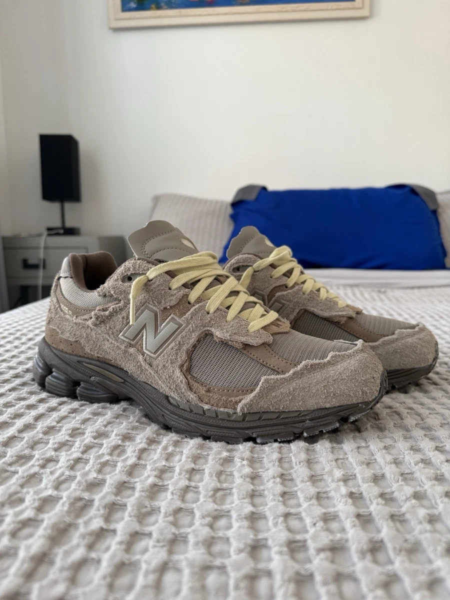 New Balance 2002 R Brown for Sale - Authenticity Guaranteed - eBay