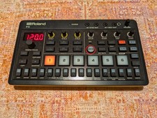 ROLAND Aira Compact P-6 Creative Sampler 
