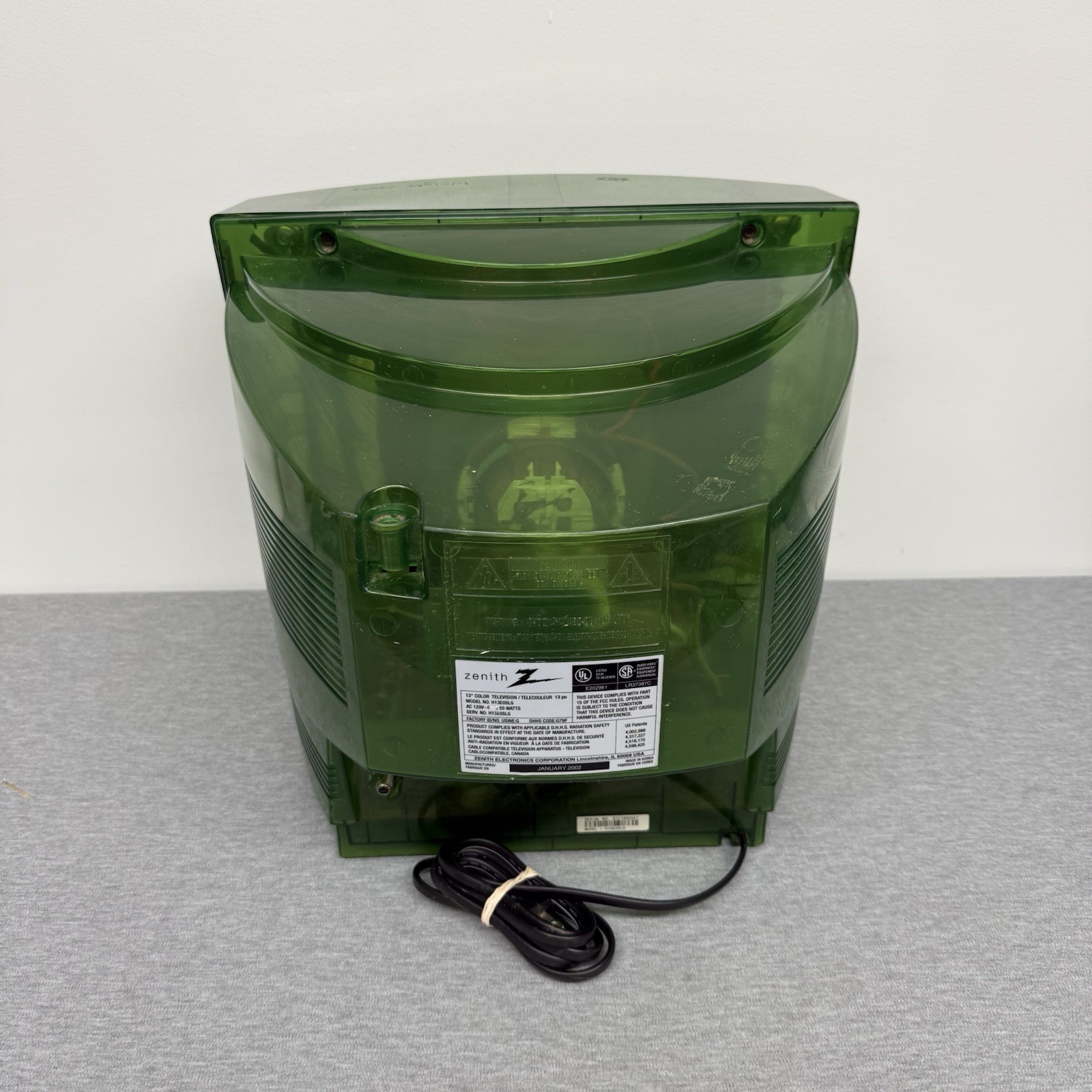 Zenith Translucent Clear Jungle Green 13" Color TV Prison H13E05LG *TESTED*