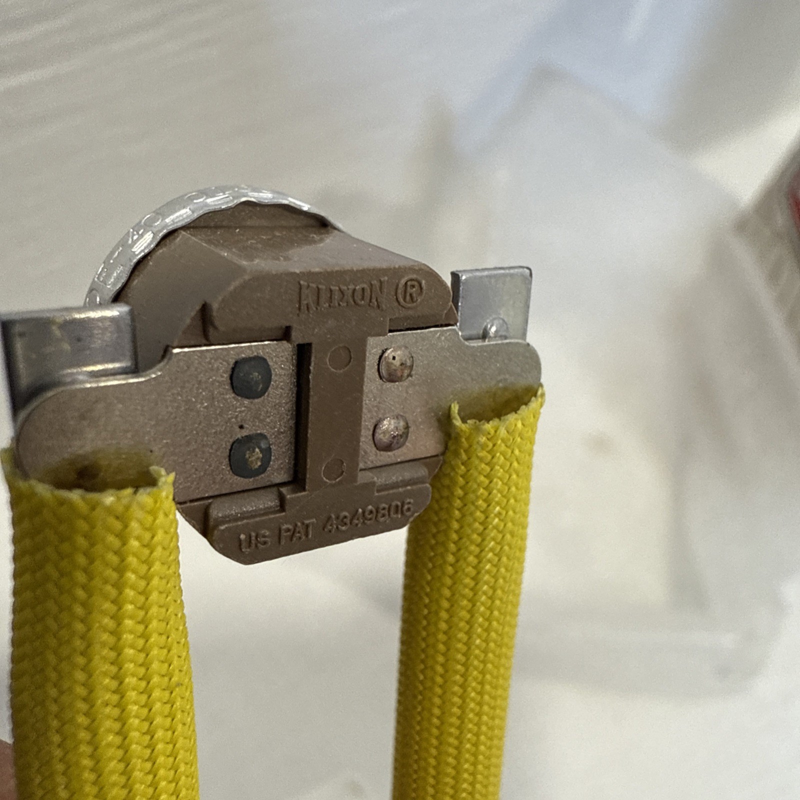 NEW Factory Authorized Parts HH 12ZB 220 Limit Switch Open 220 Close 180 NIB OEM