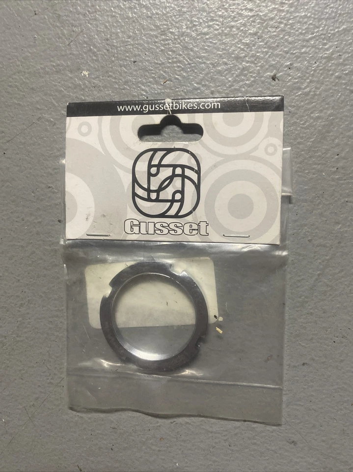 Anillo de bloqueo de oruga de refuerzo - Placa cromada 4 muescas mano izquierda 1,29" x 24T 332 fijo Foto 3 de 4