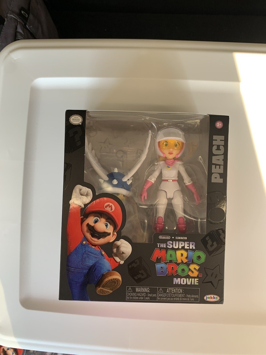 Peach w/ helmet action figure Super Mario Bros Movie 2023 Nintendo