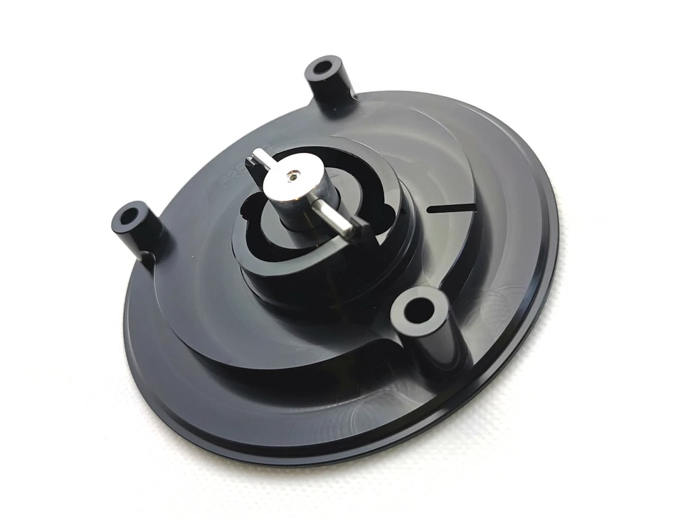 Diamond - Quick Release Fuel Tank Cap - For Yamaha YZF-R1 & R1M - 2023 Models - Image 3 of 4