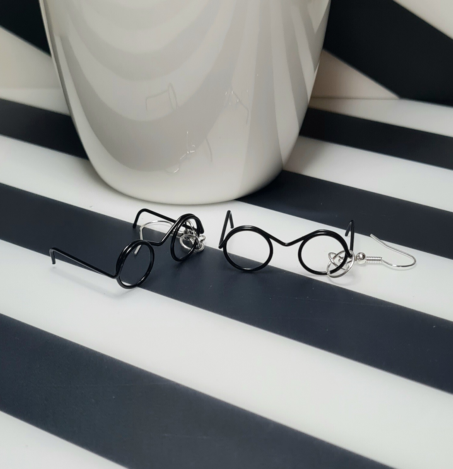 Funky Glasses Novelty Earrings 3D Reading Eye Spectacles Kitch Kawaii Retro Fun