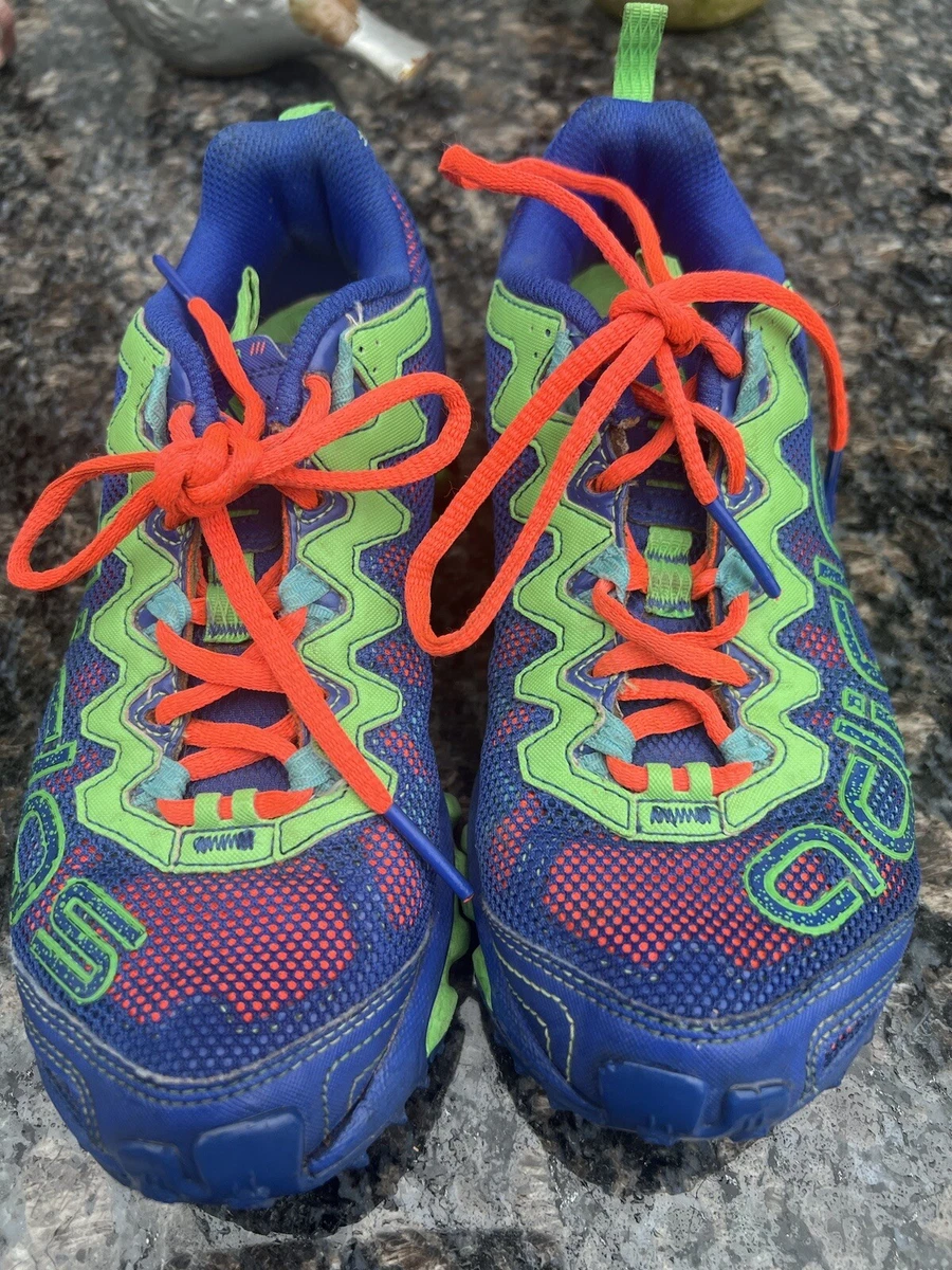 adidas Vigor 4 TR Blue great condition woman s size 6