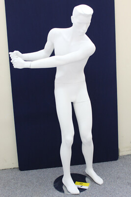 MANNEQUIN SCHAUFENSTERPUPPE PUPPE (SPORT GOLF)  MÄNNLICH  POLYFORM 