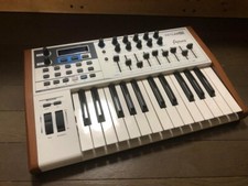 Arturia Keylab 25 Midi Controller Keyboard Sy...