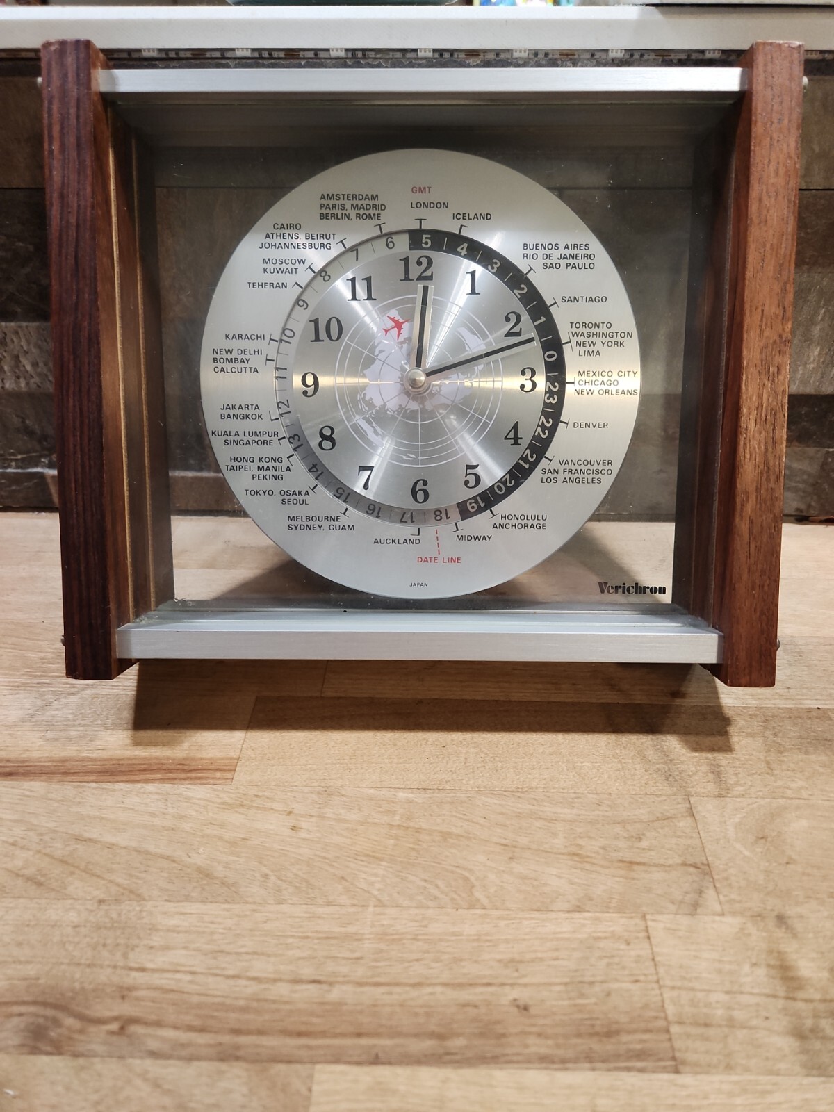 Vintage MCM Verichron Quartz GMT World Mantel Desk Clock Red Airplane