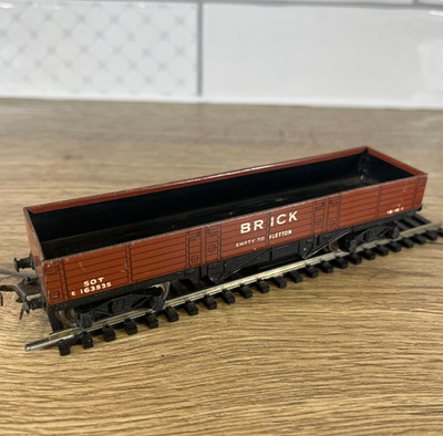 Hornby Dublo - BR Brick 50T Drehgestellwagen E163535 - Spur O - 831