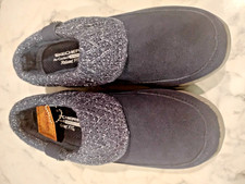 Skechers Easy Going Water-Repellent Suede Clogs Women's Sz 8 Navy Blue NWT