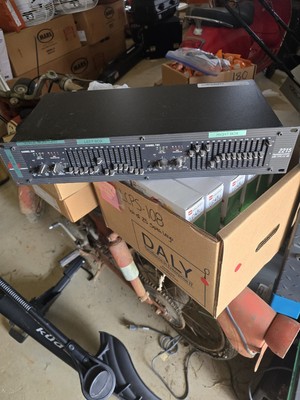 dbx 2215 Dual-Channel 15-Band Graphic Equalizer/Limiter Used