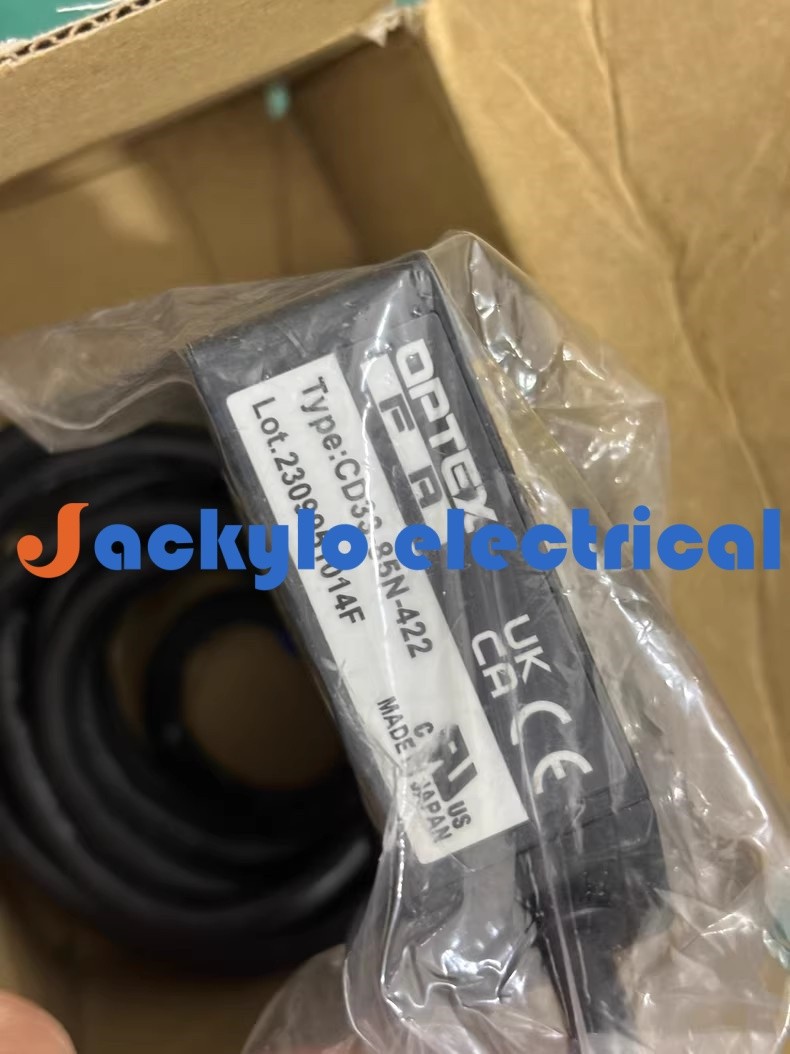 1PC New Spot Goods sensor CD33-85N-422 FedEx or DHL With quality guarantee