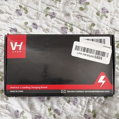 VHBW Fast-Charging Multipurpose AC/DC Adapter Black Red Charger