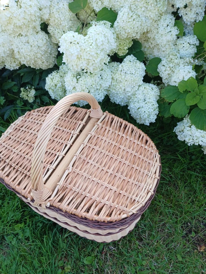 Handmade Wicker Picnic Basket: Large Willow Hamper with Double Lids - Image 2 of 4