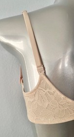 Victoria's Secret Nwt Body By Victoria Marzipan Lace Unlined Demi Bra