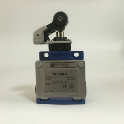 1PCS Schneider XCK-M2023LC XCKM2023LC Limit Switch -New Free Ship