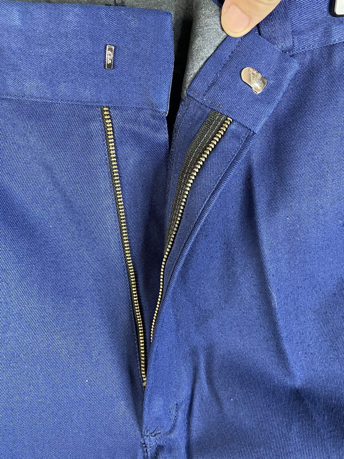 Picture 4 of 7