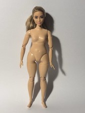 Barbie Made to Move articulated curvy doll fo...