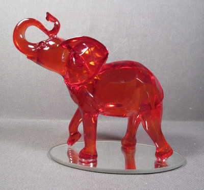 Lucite Red Elephant Figurine 4'' Matriarch of the Red Diamond 2013 Hamilton