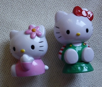 2 Stück Spiel & Sammelfiguren  Hello Kitty  wie Neu Kunstoff
