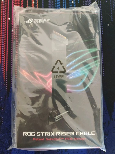 RS200 ROG STRIX RISER CABLE 90DC0080-B00010 - Picture 1 of 3