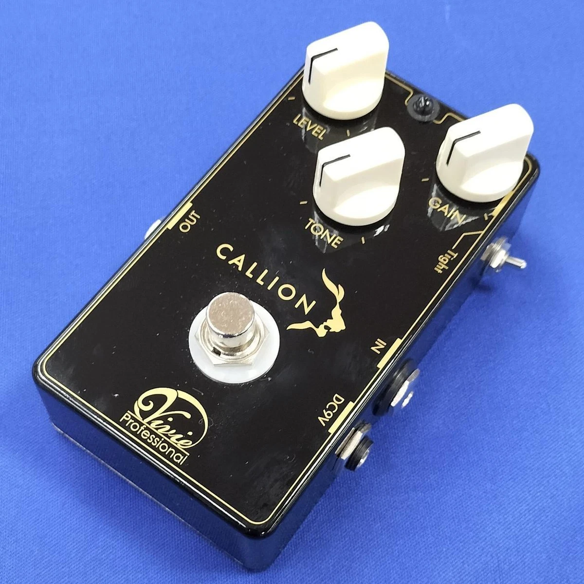 ギター Vivie CALLION ねこぱんち☆ Vivie CALLION Amazon.co.jp: Vivie CALLION