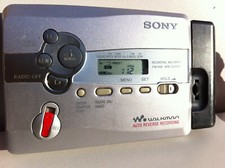 Sony WM-GX688 Cassette Recorder Radio Band AM/FM very good working
