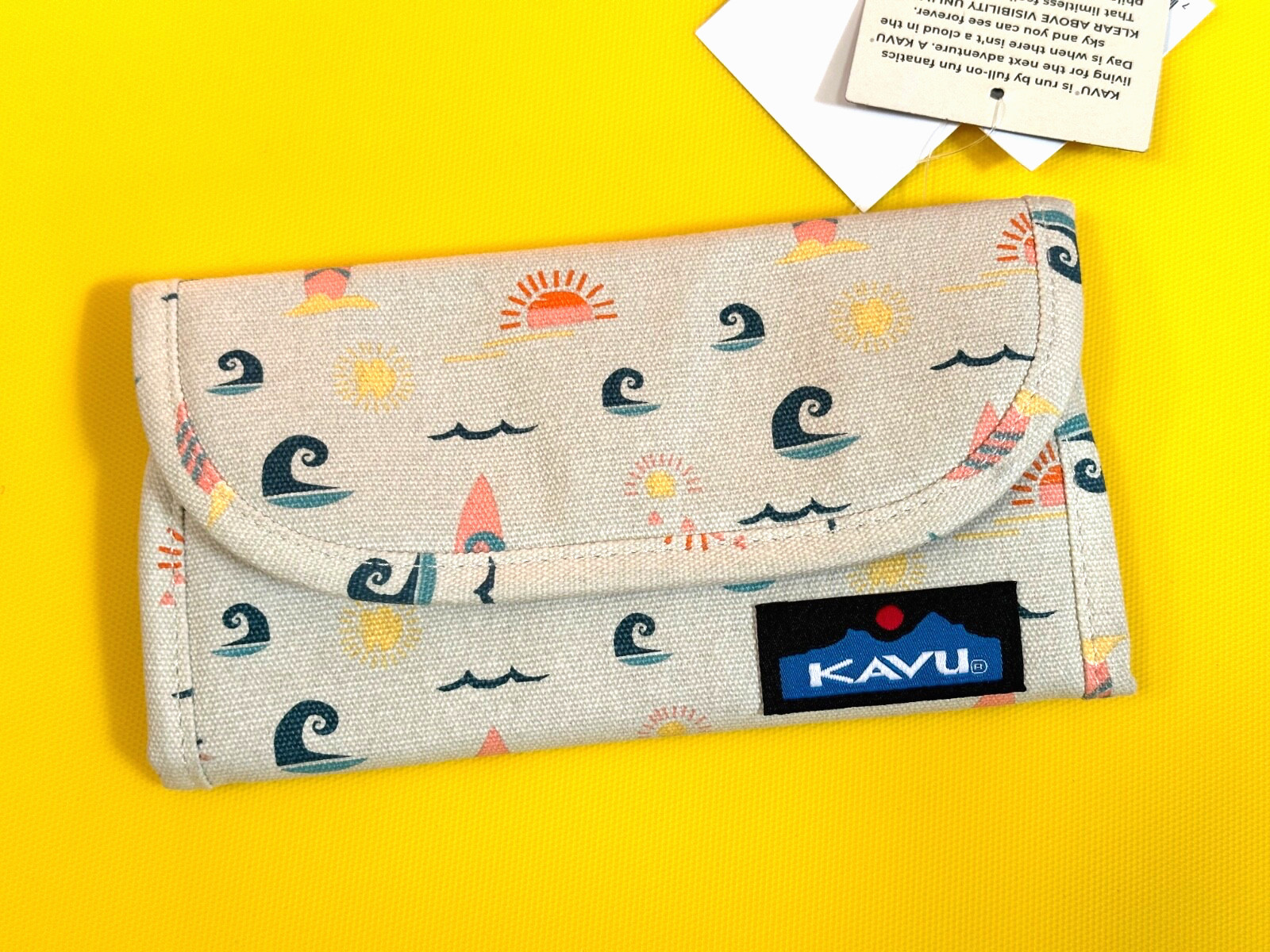 KAVU Big Spender Trifold Wallet ~ Beach Surf