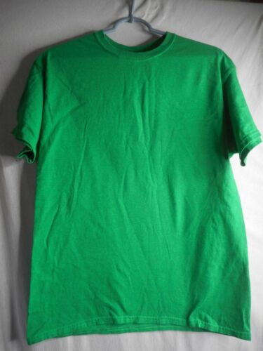 Green Gildan Sz L Heavy cotton Tee T-Shirt Short Sleeve - Picture 1 of 3