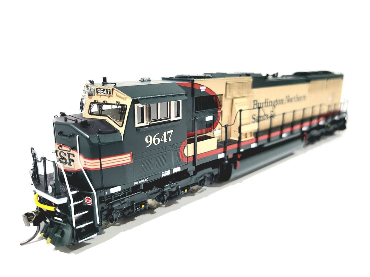 Overland OMI BNSF SD70MAC Burlington Northern Santa Fe #9647 Overland OMI BNSF SD70MAC Burlington Northern Santa Fe #9647