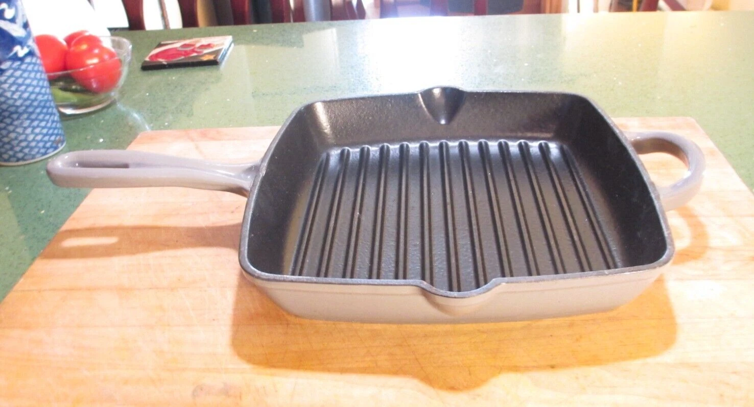 NEW! Chef's Counter 10.5" Gray Enamel Cast Iron Skillet Deep Grill Fry Pan