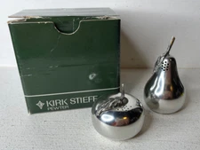 Kirk Stieff Pewter Salt & Pepper Shakers Set of 2 Apple & Pear