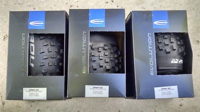 x Schwalbe Nobby Nic PLUS TIRE APEX 650B TLE Tubeless 