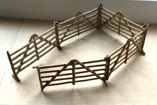 5 x Vintage Painted Lead 5-Bar connecting Fence Panels - Britain’s or similar