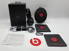 Beats Solo 3 Wireless On-Ear Bluetooth Headphones Gloss Black A1796 Complete