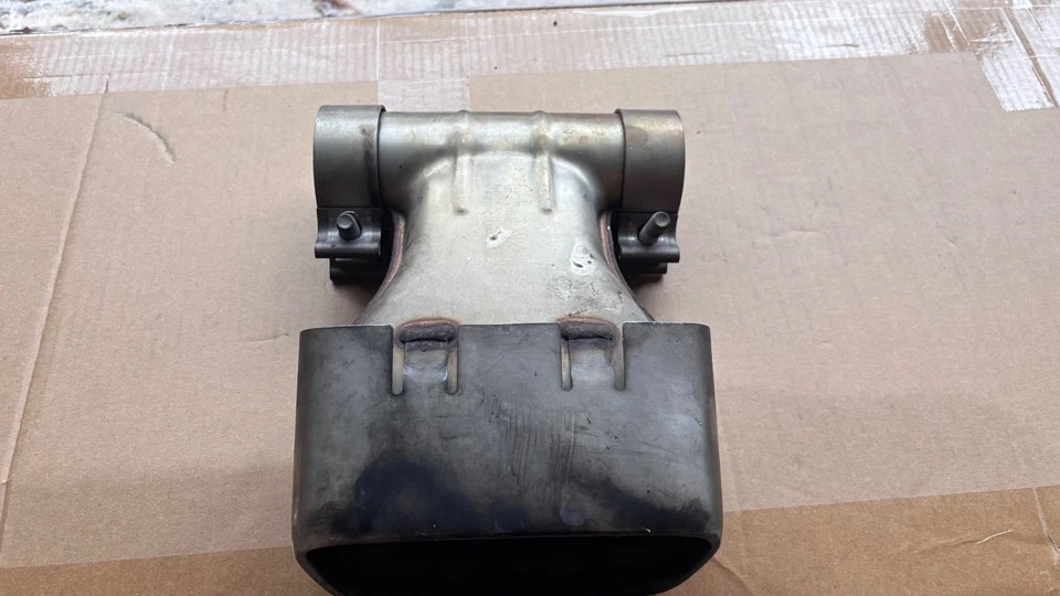 Terminal de escape OEM Porsche Boxster Cayman 718 982 TUBO TRASERO 982251187 Foto 3 de 4