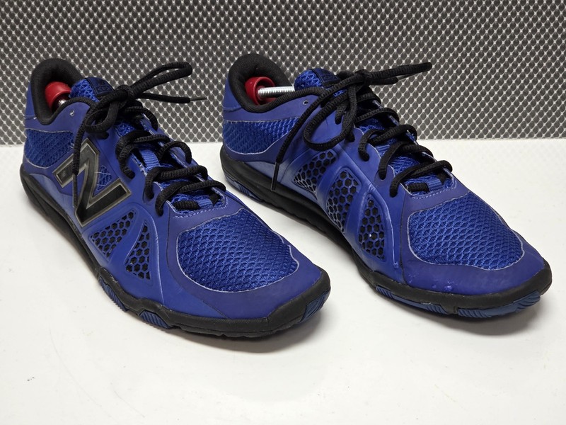 New Balance Minimus MX20 Blue Sz 10.5 Sneaker Gently Worn 