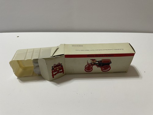 HORSE DRAWN PUMPER DIE-CAST FIRE WAGON 1:64 SCALE READER S DIGEST 2000 - Picture 2 of 3