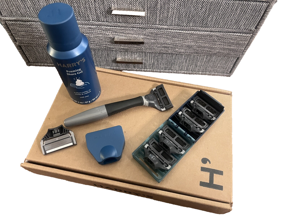 Harry's Razor Shave Kit-6 Cartridges, Charcoal Handle, 2oz Shave Gel ...