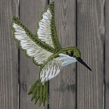 Hummingbird Embroidered Patch — Iron On