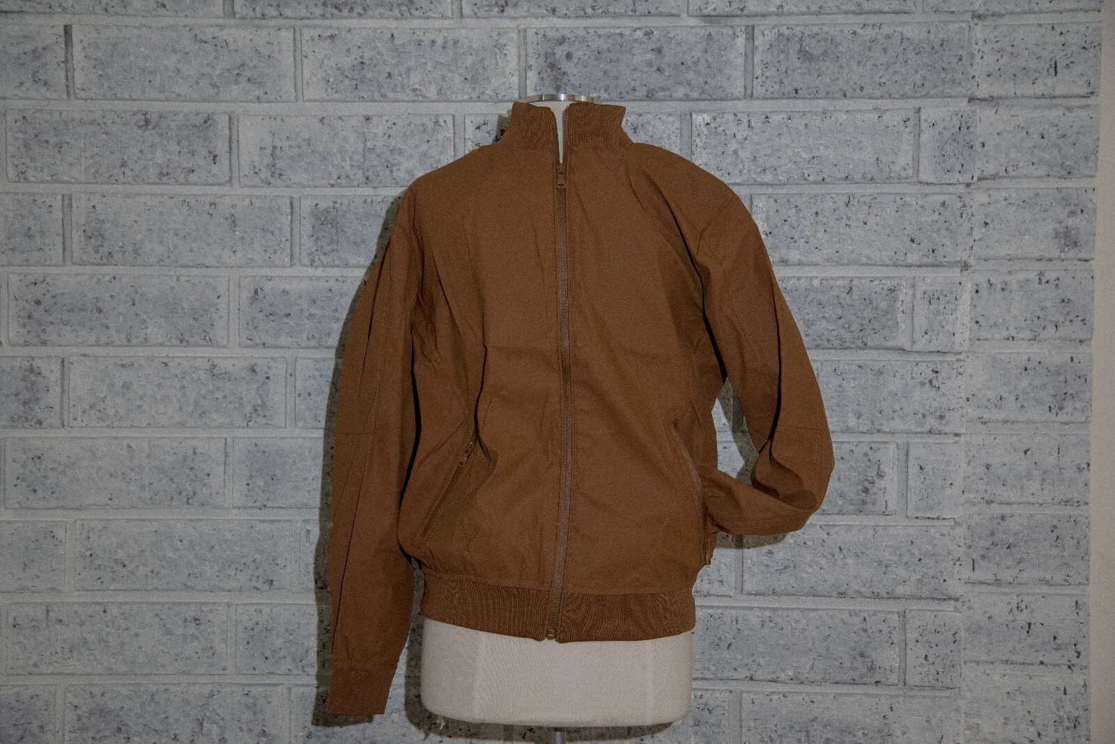 jacket unisex
Opens in a new window or tab